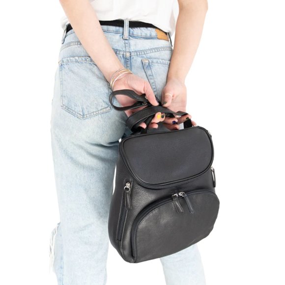 Osgoode Marley Handbags - Authentic Osgoode Marley Creel Black Leather Backpack